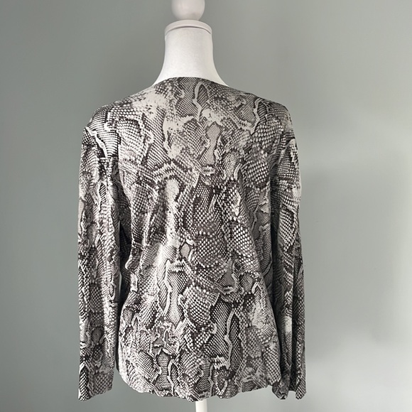 WHBM Snake Print Cardigan - Picture 5 of 7